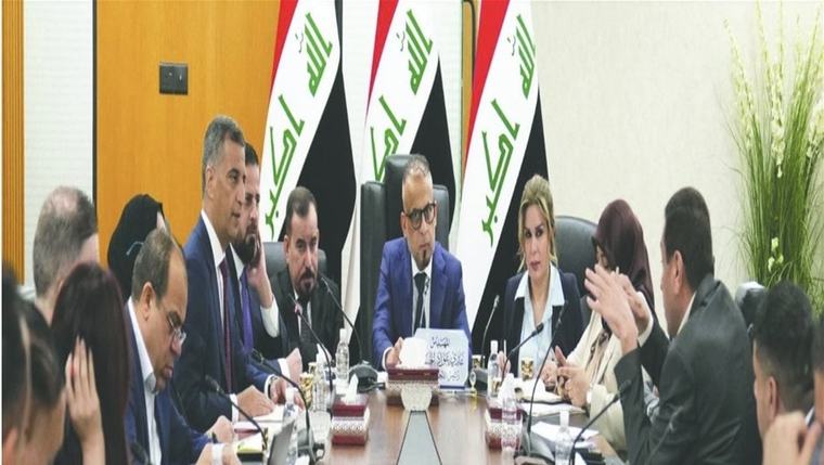 اجراءات برلمانية يخص العقود