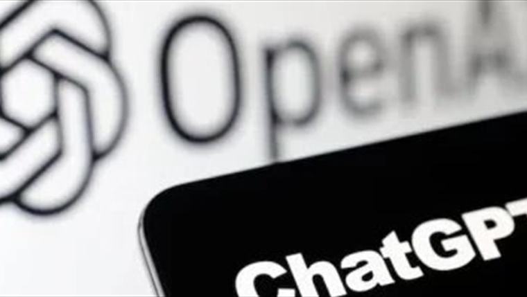هل يراقب ChatGPT هواتفنا والرسائل والكاميرا؟.. تقرير مفصل يجيب كل التساؤلات